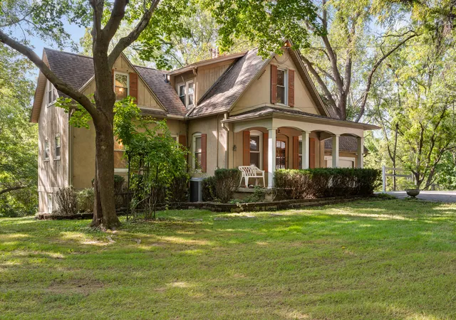 Photo 2 of Single family home for sale at 1100 34th Avenue, Moline, IL 61265 | MLS# 12757252 | Listing updated on 2026-09-14