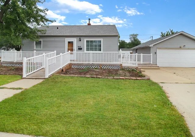 Single family home for sale at 959 Norley Ave, Joliet, IL 60435 | MLS# 12757268