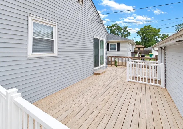 Photo 2 of Single family home for sale at 959 Norley Ave, Joliet, IL 60435 | MLS# 12757268 | Listing updated on 2026-09-21
