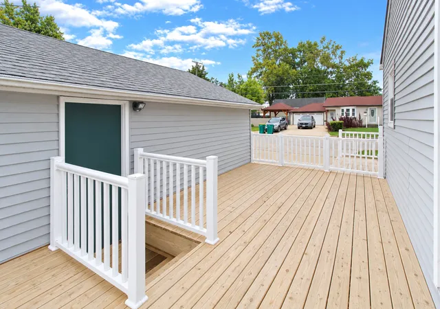 Photo 3 of Single family home for sale at 959 Norley Ave, Joliet, IL 60435 | MLS# 12757268 | Listing updated on 2026-09-21