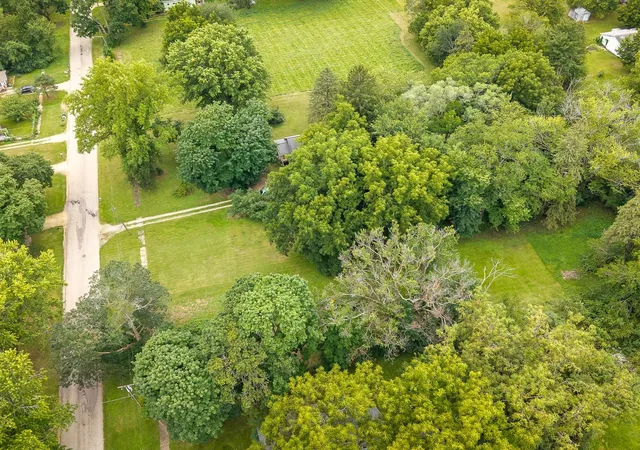 Photo 3 of Land for sale at 407 Lincoln Park Blvd, Rockford, IL 61102 | MLS# 12757271 | Listing updated on 2026-09-21