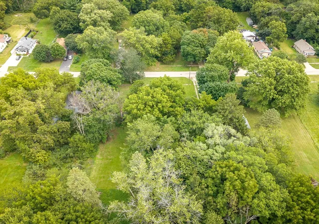 Photo 4 of Land for sale at 407 Lincoln Park Blvd, Rockford, IL 61102 | MLS# 12757271 | Listing updated on 2026-09-21