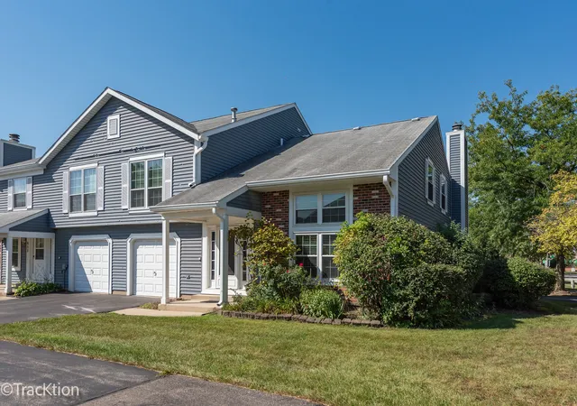 Townhouse for sale at 653 Pontiac Ln, Bolingbrook, IL 60440 | MLS# 12757277