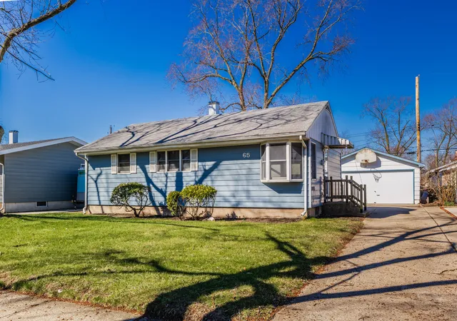 Single family home for sale at 65 Indianwood Dr, Thornton, IL 60476 | MLS# 12757294