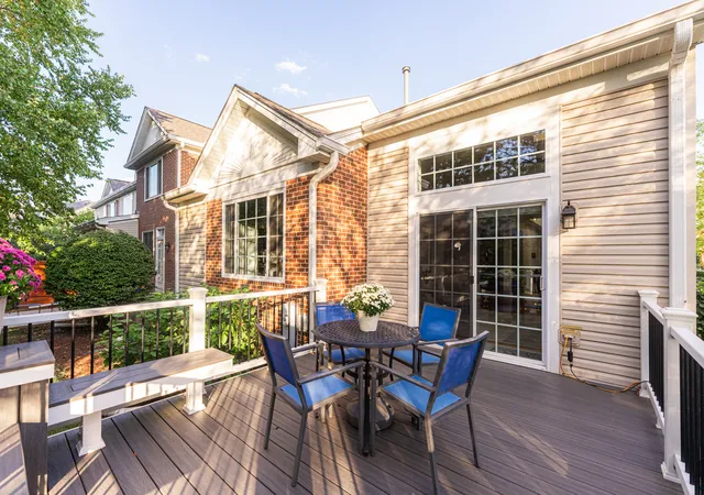 Photo 2 of Townhouse for sale at 276 Larsdotter Ln, Geneva, IL 60134 | MLS# 12757302 | Listing updated on 2026-09-30
