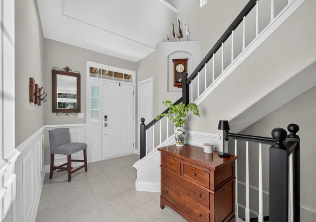 Photo 4 of Townhouse for sale at 276 Larsdotter Ln, Geneva, IL 60134 | MLS# 12757302 | Listing updated on 2026-09-30