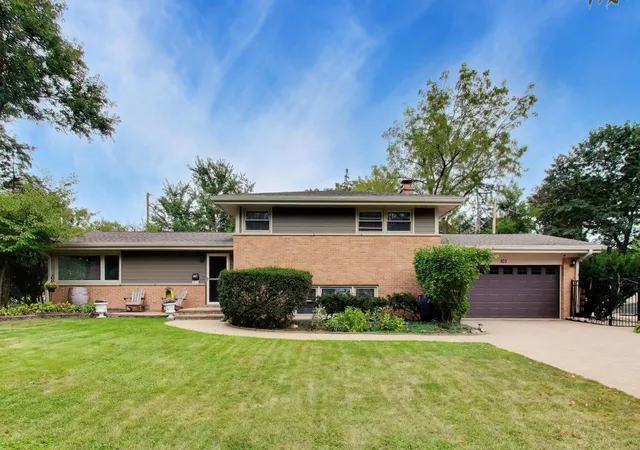 Single family home for sale at 103 S Windsor Dr, Arlington Heights, IL 60004 | MLS# 12757312