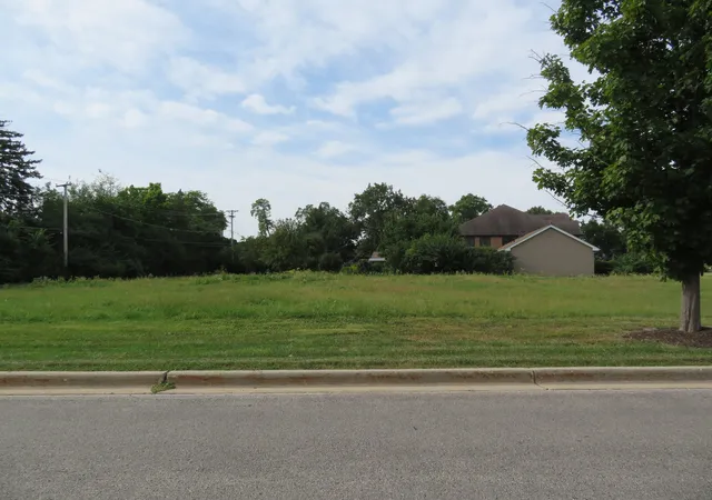Photo 2 of Land for sale at 17w071 Hodges Rd, Oakbrook Terrace, IL 60181 | MLS# 12757332 | Listing updated on 2026-09-27