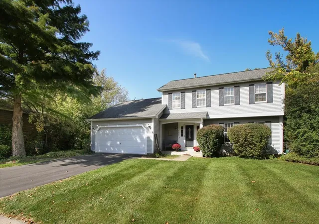 Single family home for sale at 586 Liberty Ave, South Elgin, IL 60177 | MLS# 12757345