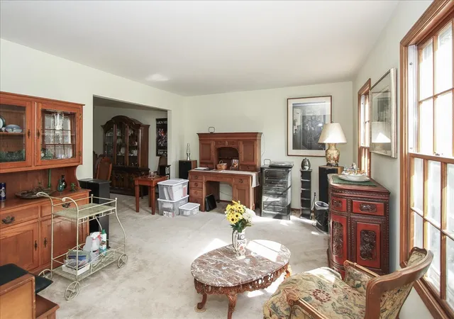 Photo 3 of Single family home for sale at 586 Liberty Ave, South Elgin, IL 60177 | MLS# 12757345 | Listing updated on 2026-10-21