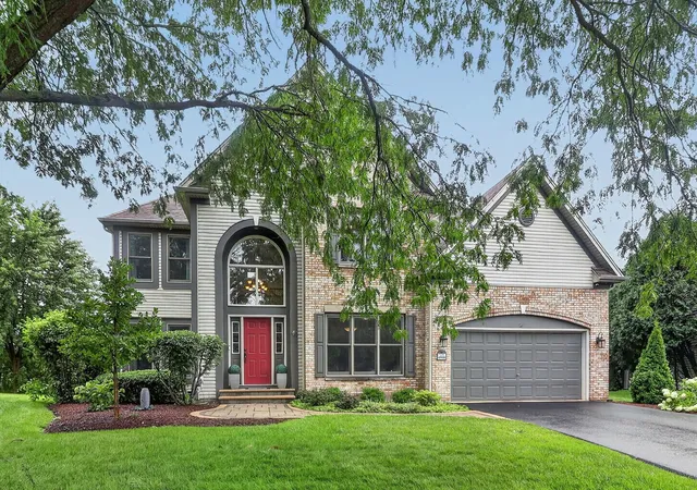 Photo 1 of Single family home for sale at 3215 Wild Meadow Ln, Aurora, IL 60504 | MLS# 12757350 | Listing updated on 2026-09-23