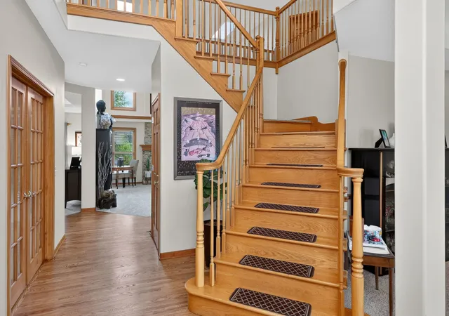 Photo 3 of Single family home for sale at 3215 Wild Meadow Ln, Aurora, IL 60504 | MLS# 12757350 | Listing updated on 2026-09-23