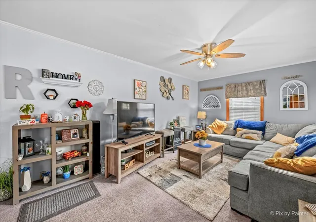 Photo 3 of Single family home for sale at 249 W Butterfield Rd, Elmhurst, IL 60126 | MLS# 12757379 | Listing updated on 2026-09-17
