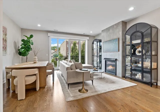 Photo 3 of Condo for sale at 815 N Paulina St #2N, Chicago, IL 60622 | MLS# 12757386 | Listing updated on 2026-10-06