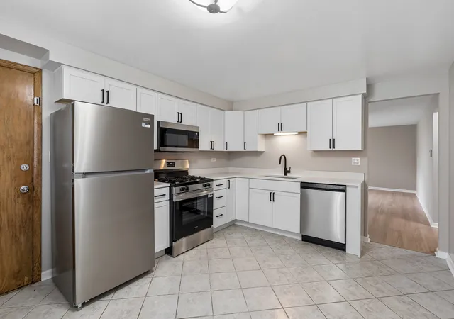 Photo 3 of Condo for sale at 6022 N Avondale Ave #1S, Chicago, IL 60631 | MLS# 12757387 | Listing updated on 2026-10-09