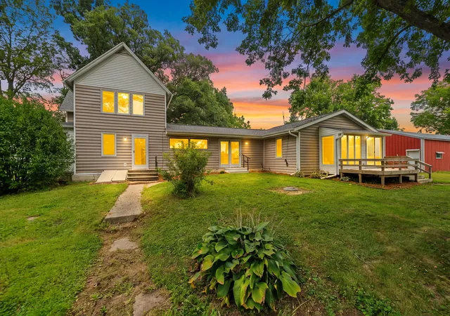 Photo 2 of Single family home for sale at 2645 N Limekiln Rd, Oregon, IL 61061 | MLS# 12757415 | Listing updated on 2026-09-17