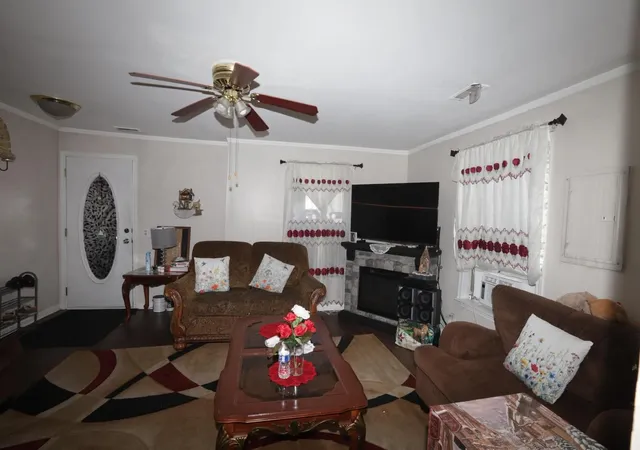 Photo 4 of Single family home for sale at 1505 Juneway Ter, Round Lake Beach, IL 60073 | MLS# 12757441 | Listing updated on 2026-09-12