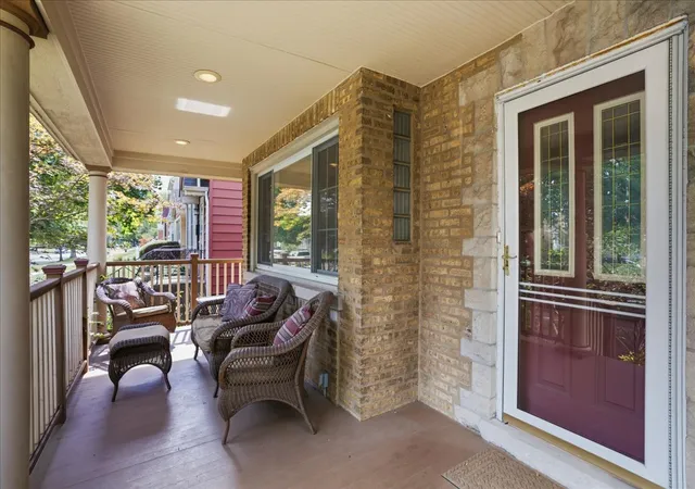Photo 3 of Single family home for sale at 5338 N Newcastle Ave, Chicago, IL 60656 | MLS# 12757458 | Listing updated on 2026-10-09