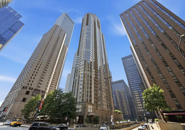 Condo for sale at 222 N Columbus Dr #2807, Chicago, IL 60601 | MLS# 12757530