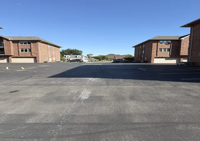 Photo 3 of Condo for sale at 9410 Melvina Ave #2SW, Oak Lawn, IL 60453 | MLS# 12757549 | Listing updated on 2026-09-17