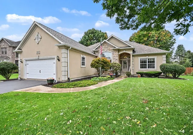 Single family home for sale at 1805 Country Hills Dr, Yorkville, IL 60560 | MLS# 12757551