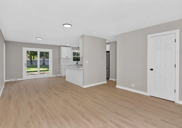 Photo 2 of Single family home for sale at 1513 77th Street, Darien, IL 60561 | MLS# 12757558 | Listing updated on 2026-09-16