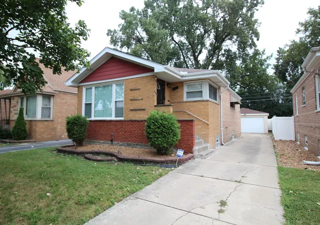 Photo 1 of Single family home for sale at 3121 W 85th Street, Chicago, IL 60652 | MLS# 12757569 | Listing updated on 2026-09-22