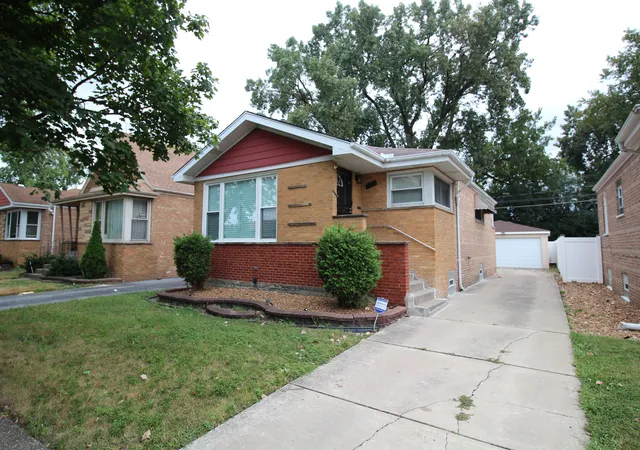 Photo 2 of Single family home for sale at 3121 W 85th Street, Chicago, IL 60652 | MLS# 12757569 | Listing updated on 2026-09-22