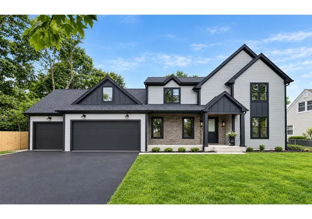 Photo 1 of Single family home for sale at 310 N Nottingham Ave, Glenview, IL 60025 | MLS# 12757577 | Listing updated on 2026-09-22