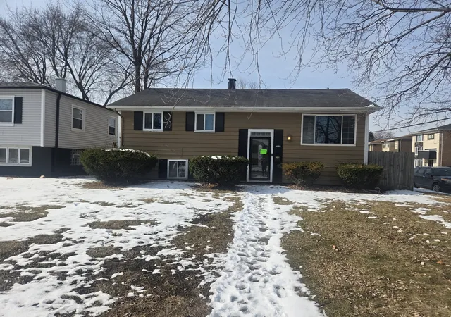 Photo 1 of Single family home for sale at 262 Merrill Ave, Calumet City, IL 60409 | MLS# 12757582 | Listing updated on 2026-09-17