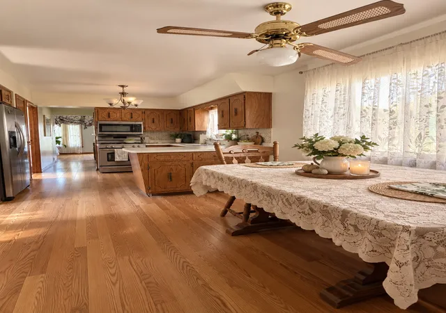 Photo 4 of Single family home for sale at 5303 S Parkside Ave, Chicago, IL 60638 | MLS# 12757587 | Listing updated on 2026-10-15