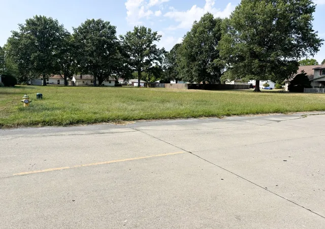Photo 3 of Land for sale at 516 Sable Dr, Centralia, IL 62801 | MLS# 12757598 | Listing updated on 2026-09-17