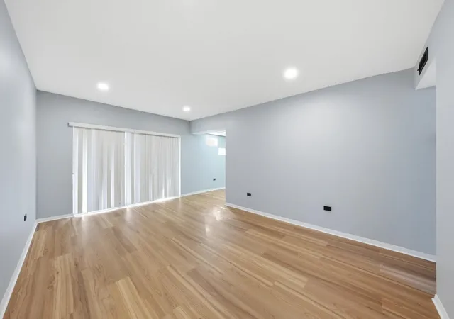 Photo 3 of Condo for sale at 3127 Bernice Rd #5, Lansing, IL 60438 | MLS# 12757599 | Listing updated on 2026-09-17