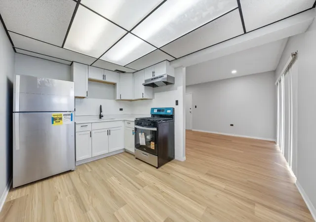 Listing Photo 5 - Condo for sale in building located at 3127 Bernice Rd, Lansing, IL 60438 - Unit #5