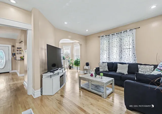 Photo 3 of Single family home for sale at 415 S 20th Avenue, Maywood, IL 60153 | MLS# 12757602 | Listing updated on 2026-09-23