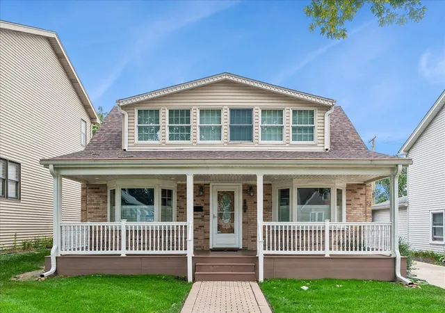 Photo 1 of Single family home for sale at 9809 S 54th Avenue, Oak Lawn, IL 60453 | MLS# 12757603 | Listing updated on 2026-09-21