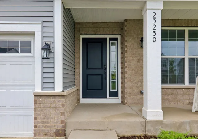Photo 3 of Single Family Residence at 23250 W Tenny St, Plainfield, IL 60585 | MLS# 12757612 | | Sold on 2026-10-28