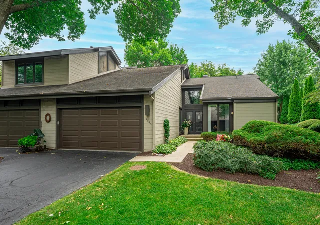 Photo 2 of Sale Pending at 5343 Winding Crk Rd #0, Rockford, IL 61114 | MLS# 12757640 | Listing updated on 2026-09-17