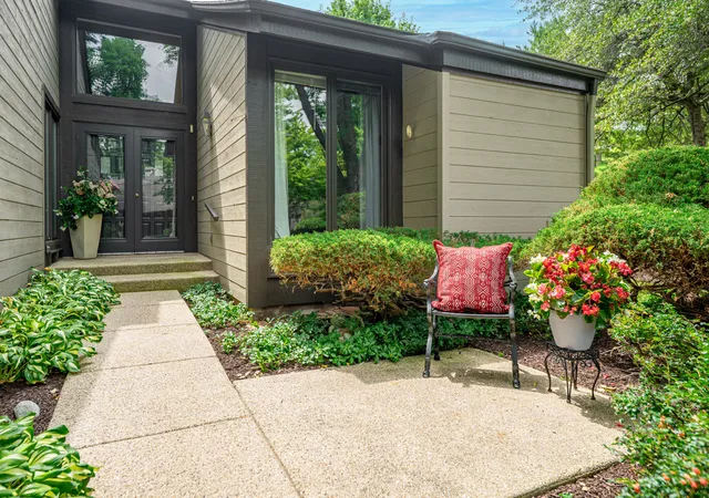 Listing Photo 5 - Condo for sale in building located at 5343 Winding Creek Rd, Rockford, IL 61114 - Unit #0