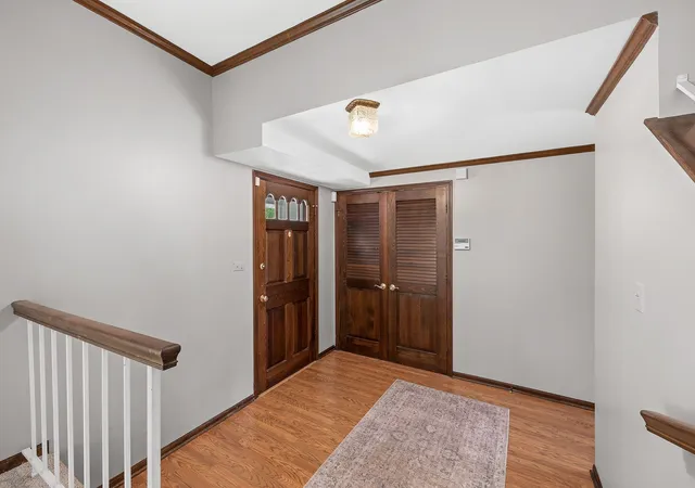 Photo 3 of Single family home for sale at 601 Menominee Ln, Naperville, IL 60563 | MLS# 12757643 | Listing updated on 2026-09-21