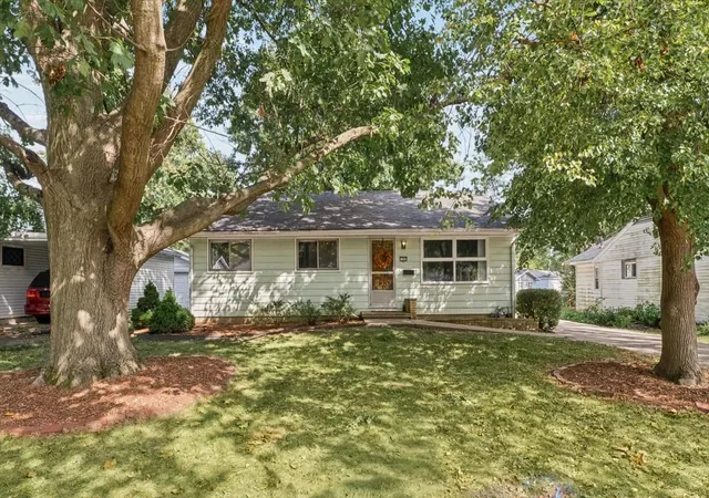 Single family home for sale at 1200 Patton Pl, Urbana, IL 61801 | MLS# 12757662