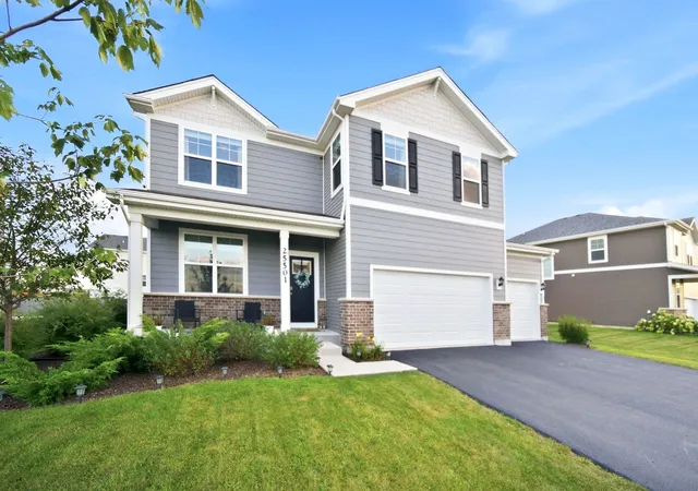 Photo 2 of Single family home for sale at 25501 W Cerena Cir, Plainfield, IL 60586 | MLS# 12757665 | Listing updated on 2026-09-19