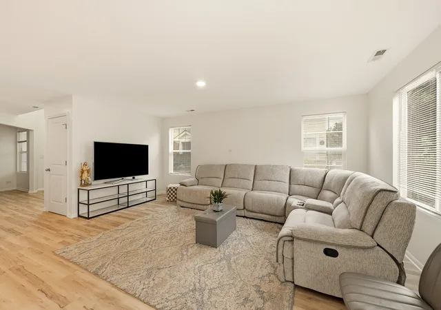 Photo 3 of Townhouse for sale at 8646 Foxborough Way, Joliet, IL 60431 | MLS# 12757676 | Listing updated on 2026-09-18
