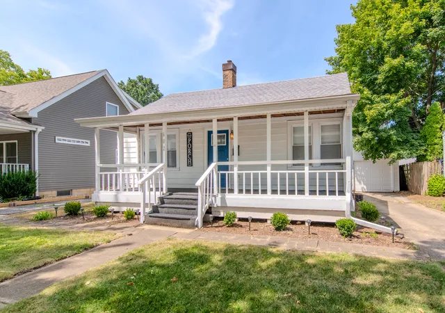 Photo 2 of Single family home for sale at 602 Armstrong St, Morris, IL 60450 | MLS# 12757678 | Listing updated on 2026-09-17