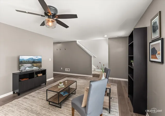 Photo 3 of Townhouse for sale at 544 Comstock Rd, South Elgin, IL 60177 | MLS# 12757683 | Listing updated on 2026-10-08