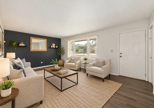 Photo 3 of Single family home for sale at 6705 Clarendon Hills Rd, Darien, IL 60561 | MLS# 12757697 | Listing updated on 2026-09-25