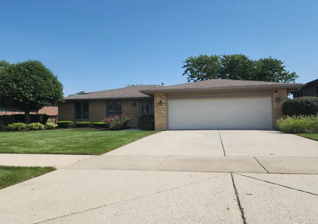 Photo 1 of Single family home for sale at 16931 82nd Avenue, Tinley Park, IL 60477 | MLS# 12757706 | Listing updated on 2026-09-13