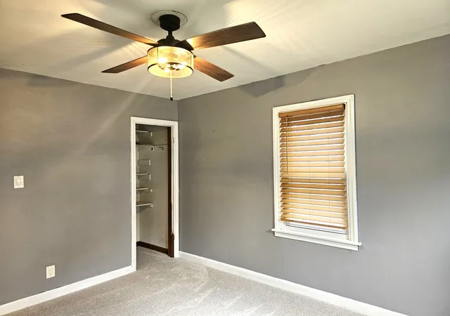 Photo 4 of Single family home for sale at 8006 Long Ave, Burbank, IL 60459 | MLS# 12757722 | Listing updated on 2026-09-21