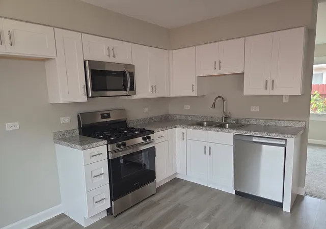 Photo 3 of Single family home for sale at 295 Hoxie Ave, Calumet City, IL 60409 | MLS# 12757729 | Listing updated on 2026-09-21