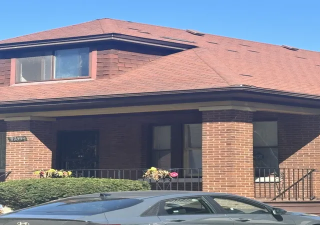 Photo 10 of Single family home for sale at 9765 S Winston Ave, Chicago, IL 60643 | MLS# 12757735 | Listing updated on 2026-10-07